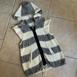 Worn Twice, Free People Sleeveless Sweater Hoodie Sz S